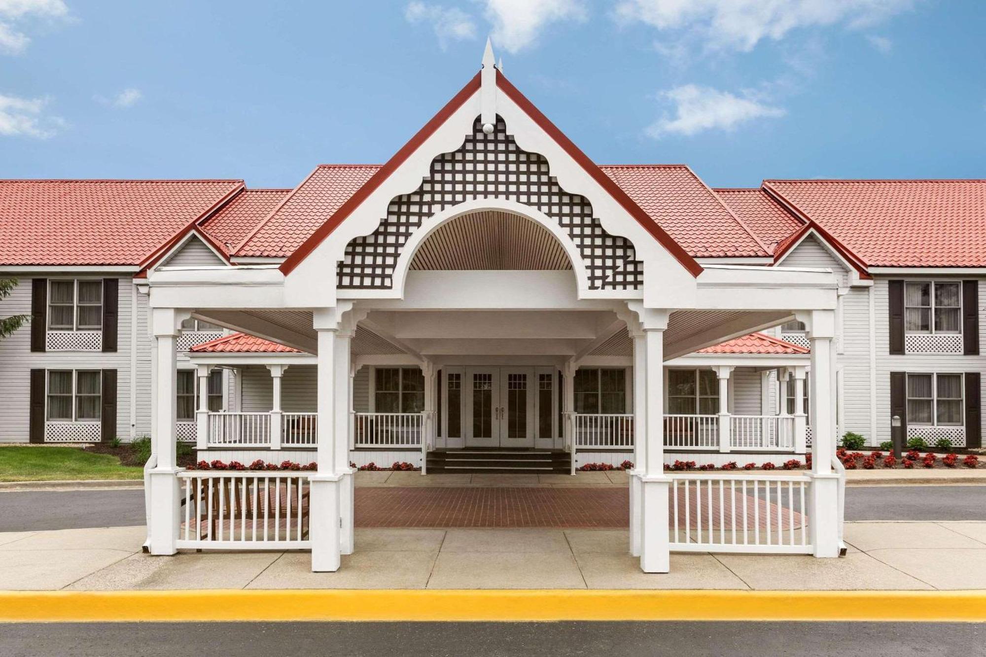 Country Inn & Suites By Radisson, Holland, Mi Buitenkant foto