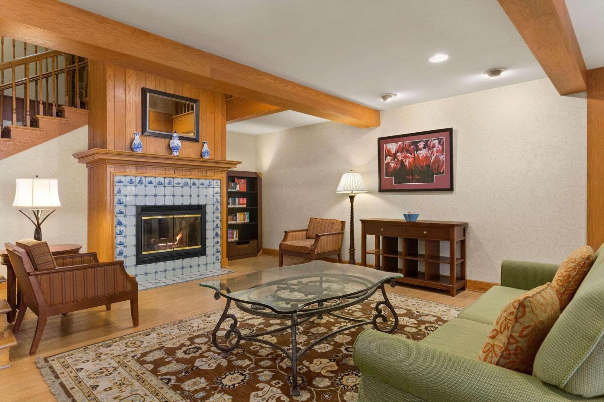 Country Inn & Suites By Radisson, Holland, Mi Buitenkant foto