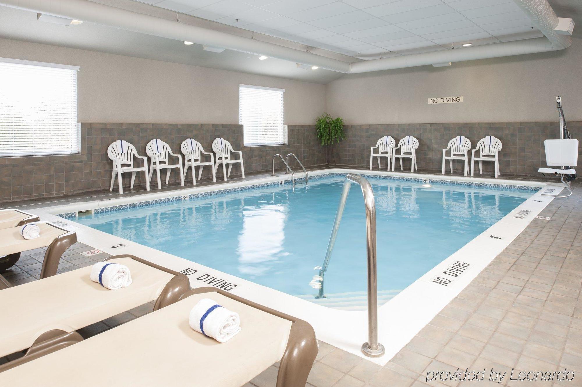 Country Inn & Suites By Radisson, Holland, Mi Buitenkant foto