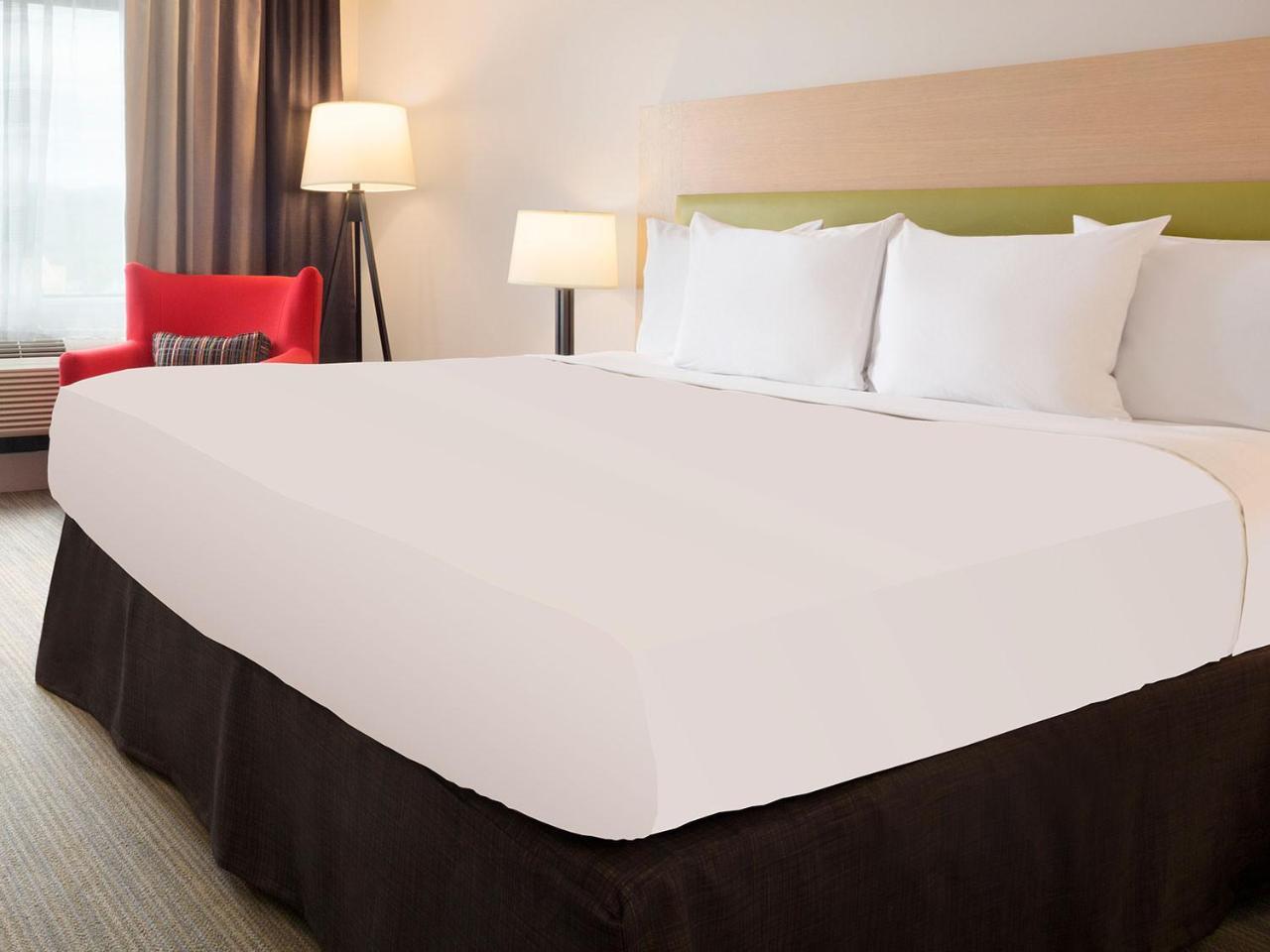 Country Inn & Suites By Radisson, Holland, Mi Buitenkant foto